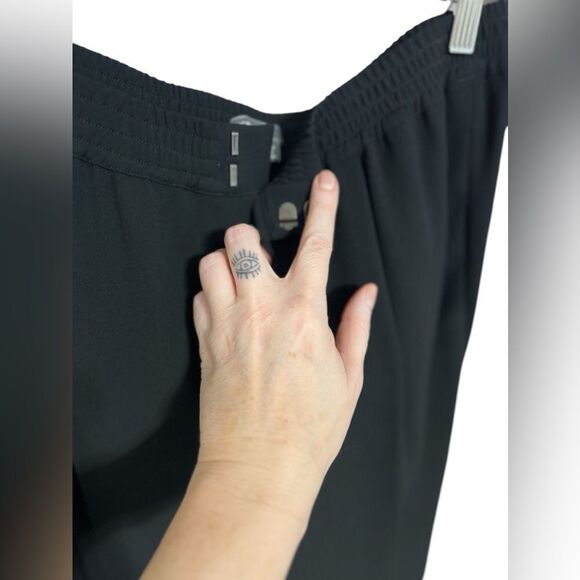 Vince medium crape jogger trousers black legging - Picture 2 of 12